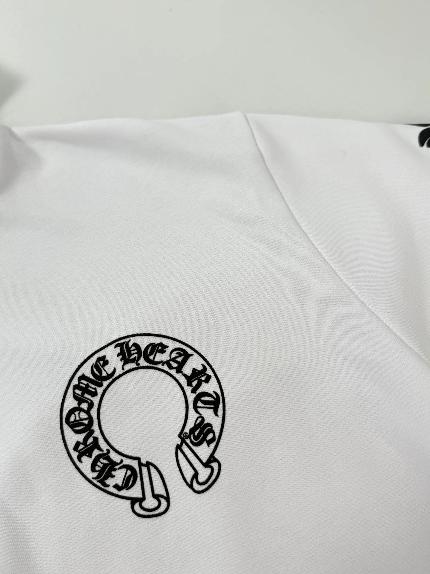 Chrome Herat 、 、 ， ， 、 ， ， ， 、 、 。 、 ， 。 Size：S/M/L